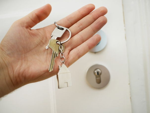 https://MarkoJ.StopRentingStartOwning.com